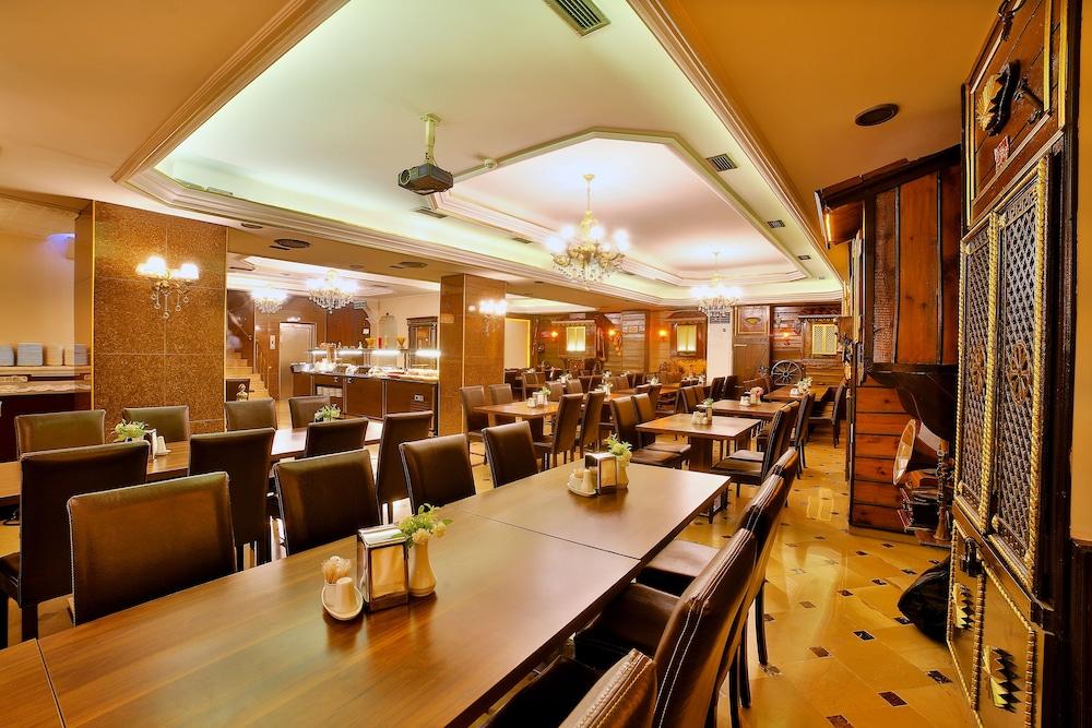 Grand Ant Hotel Istanbul Exterior photo